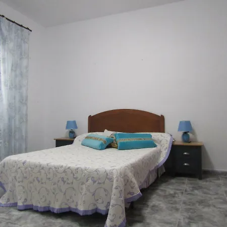 Spacious In Valley Lejlighed